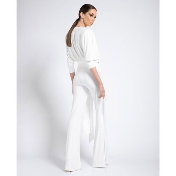 ZHIVAGO Women's White Weld Jumpsuit Size US 4 NEW NWT - Picture 2 of 5